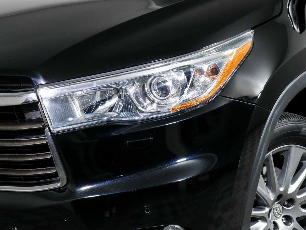 Toyota Highlander 2014 года с пробегом. Фото: #15