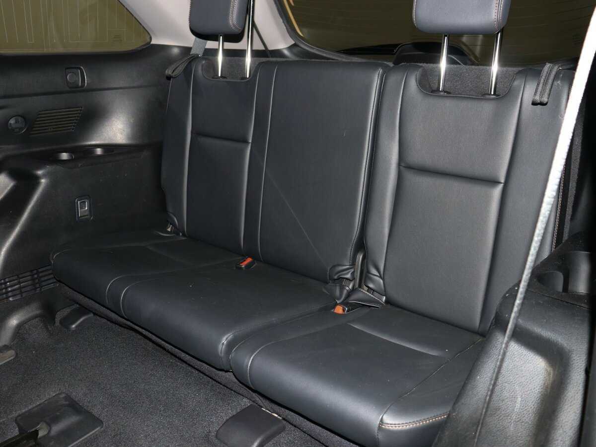 Toyota Highlander 2014 года с пробегом. Фото: #20