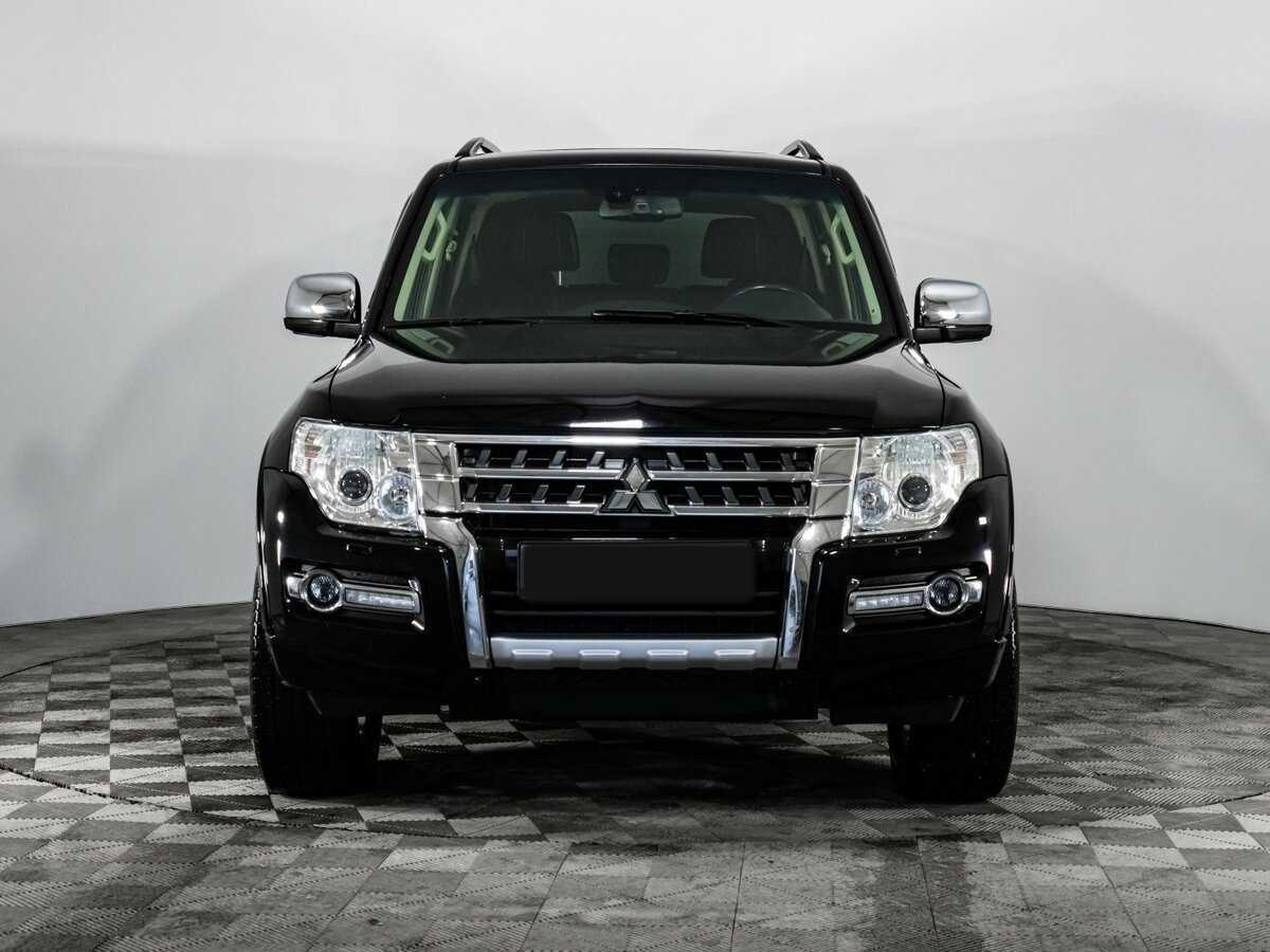 Mitsubishi Pajero 2014 года с пробегом. Фото: #1