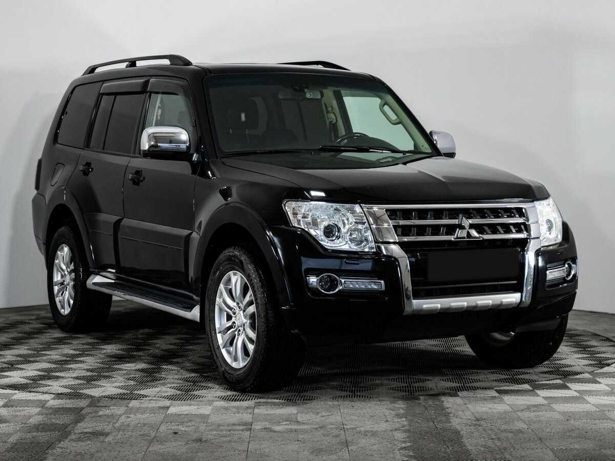 Mitsubishi Pajero 2014 года с пробегом. Фото: #2