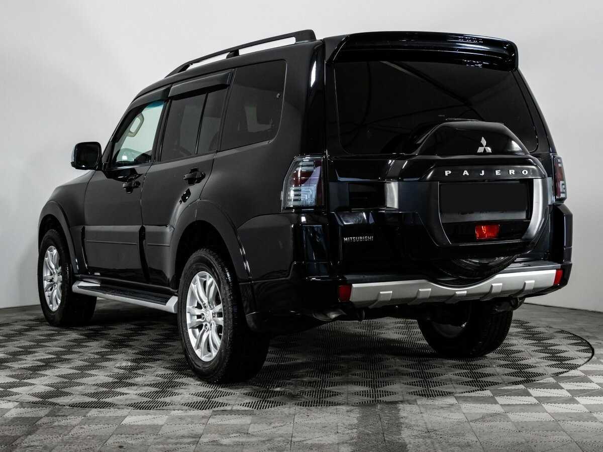 Mitsubishi Pajero 2014 года с пробегом. Фото: #5