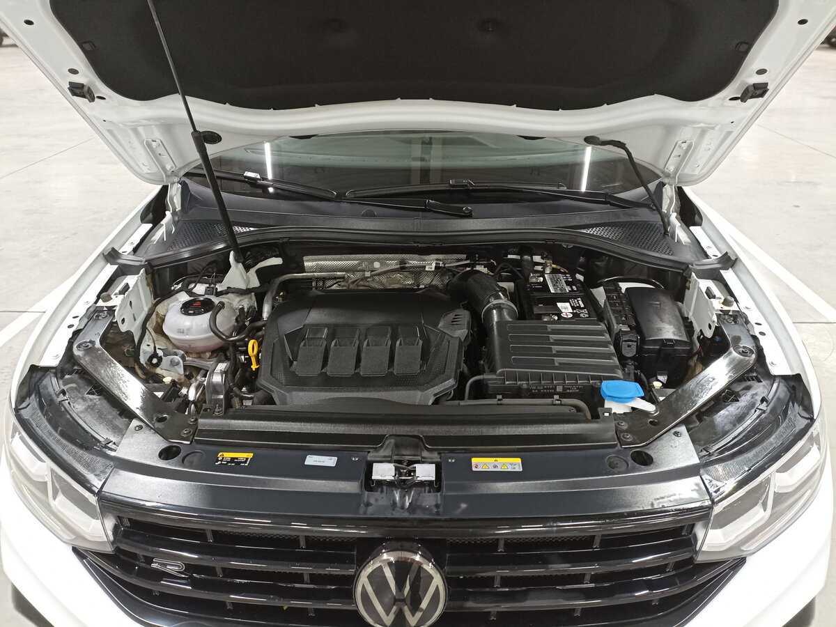 Volkswagen Tiguan 2021 года с пробегом. Фото: #8