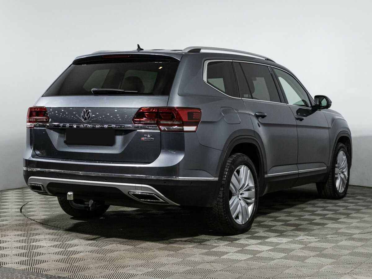 Volkswagen Teramont 2018 года с пробегом. Фото: #3