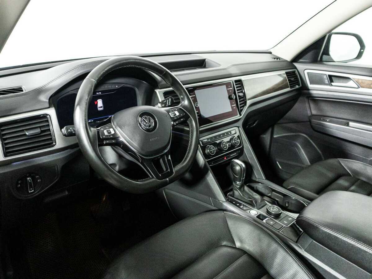 Volkswagen Teramont 2018 года с пробегом. Фото: #8