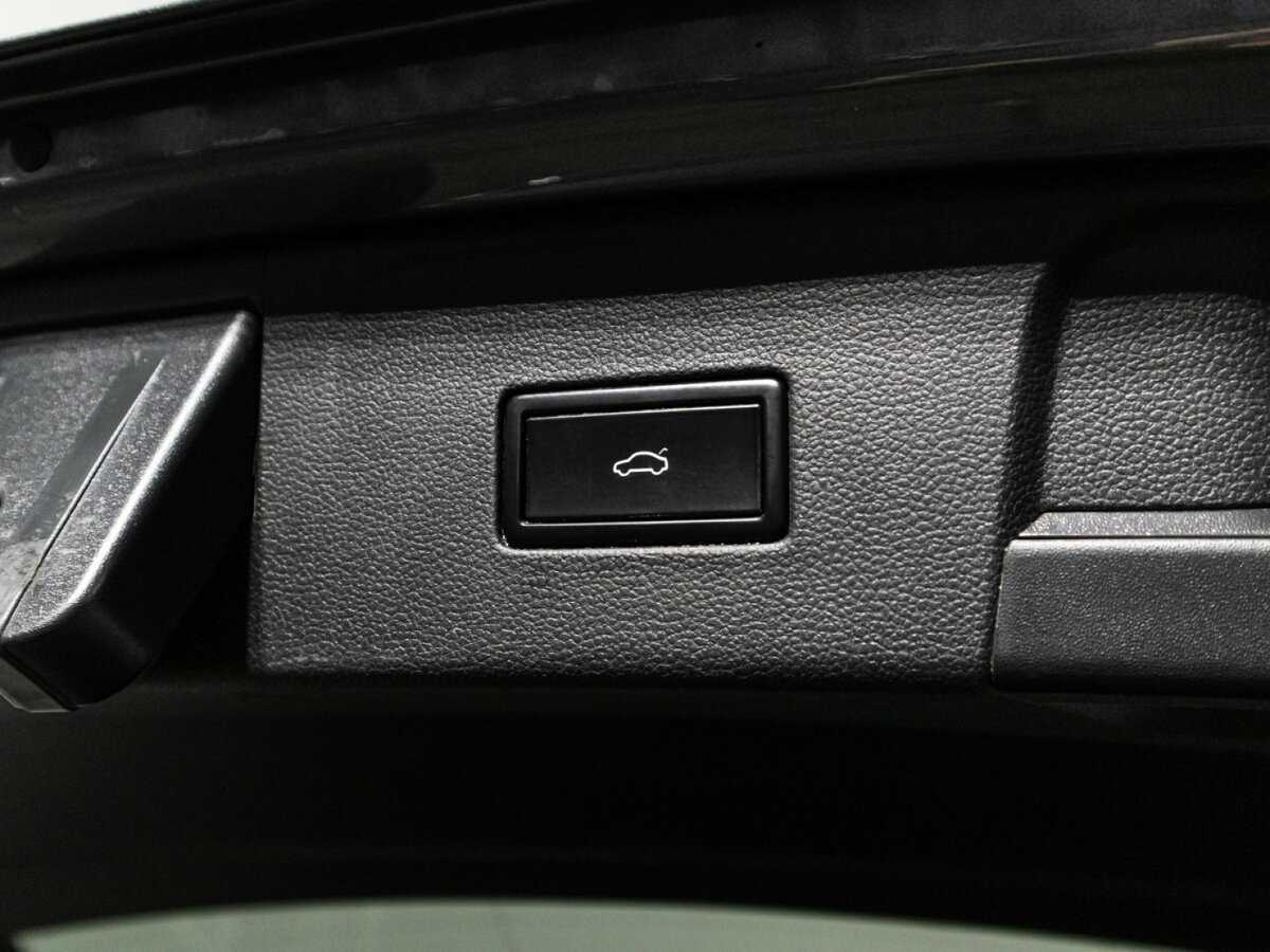 Volkswagen Teramont 2018 года с пробегом. Фото: #13
