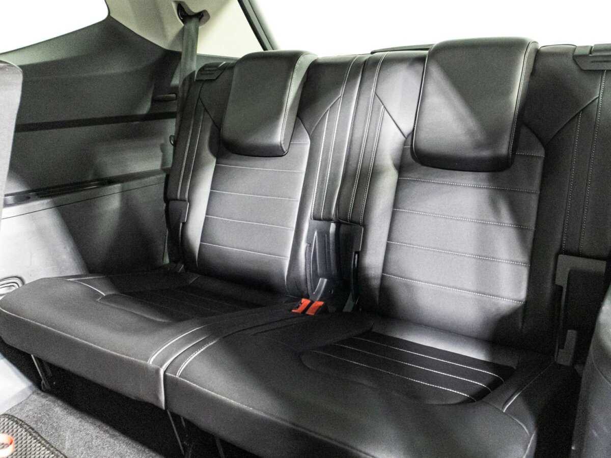 Volkswagen Teramont 2018 года с пробегом. Фото: #15