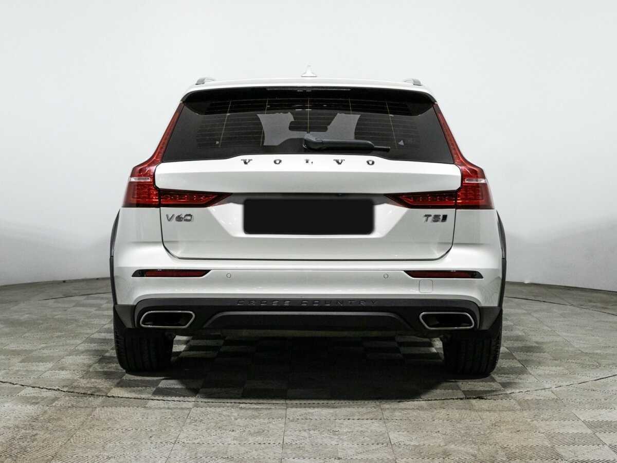 Volvo V60 Cross Country 2019 года с пробегом. Фото: #5