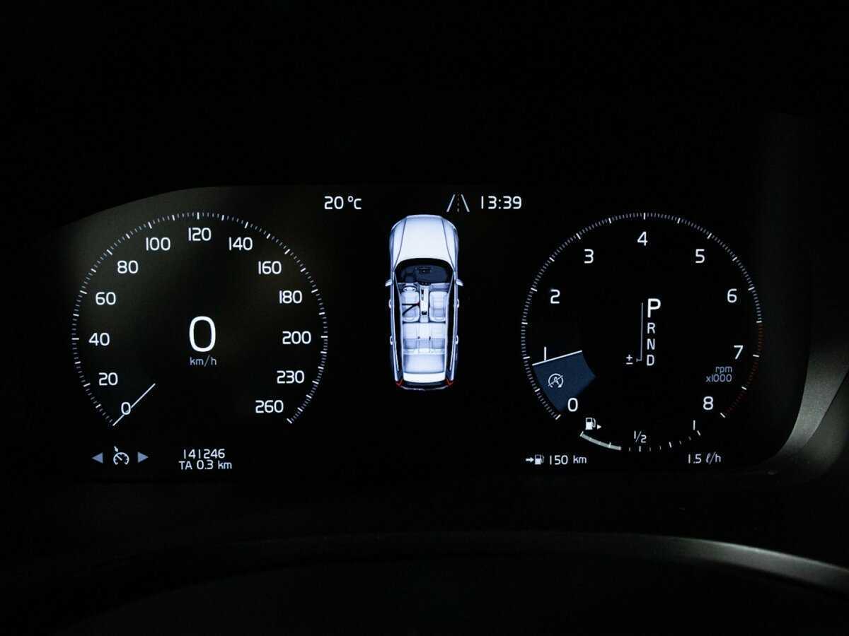 Volvo V60 Cross Country 2019 года с пробегом. Фото: #11