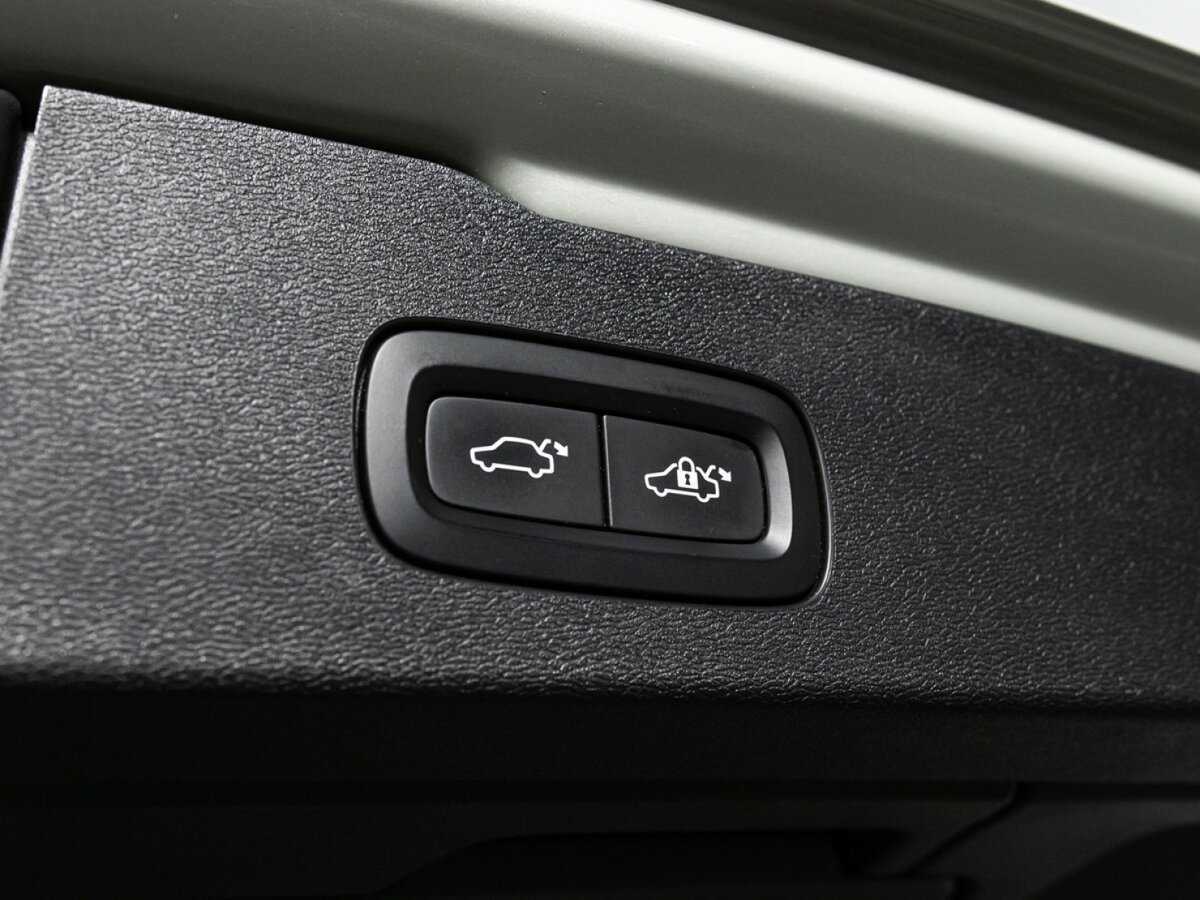 Volvo V60 Cross Country 2019 года с пробегом. Фото: #15