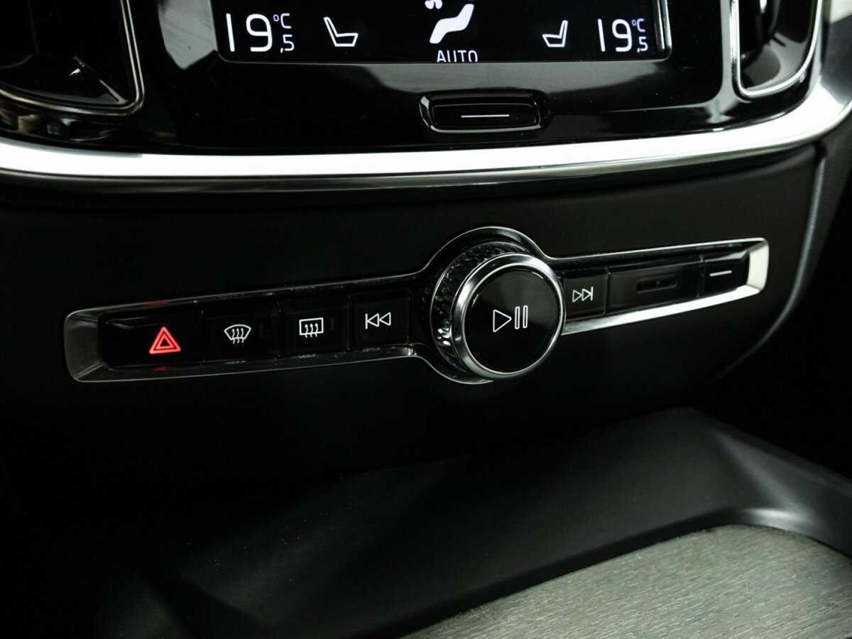 Volvo V60 Cross Country 2019 года с пробегом. Фото: #22