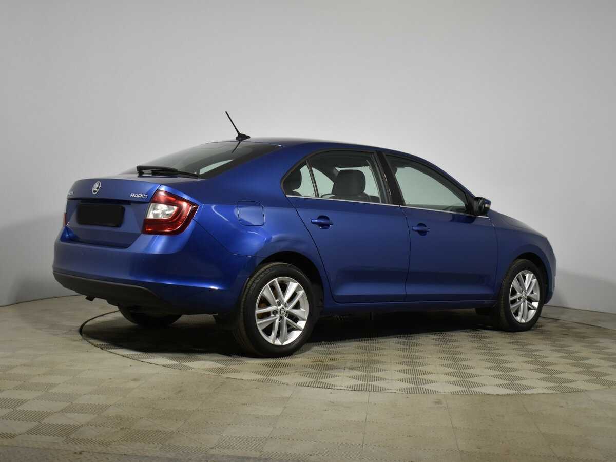 Б/У Шкода Рапид 2018 года. Фото: #4