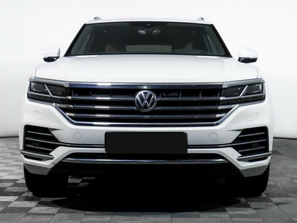 Volkswagen Touareg 2019 года с пробегом. Фото: #1