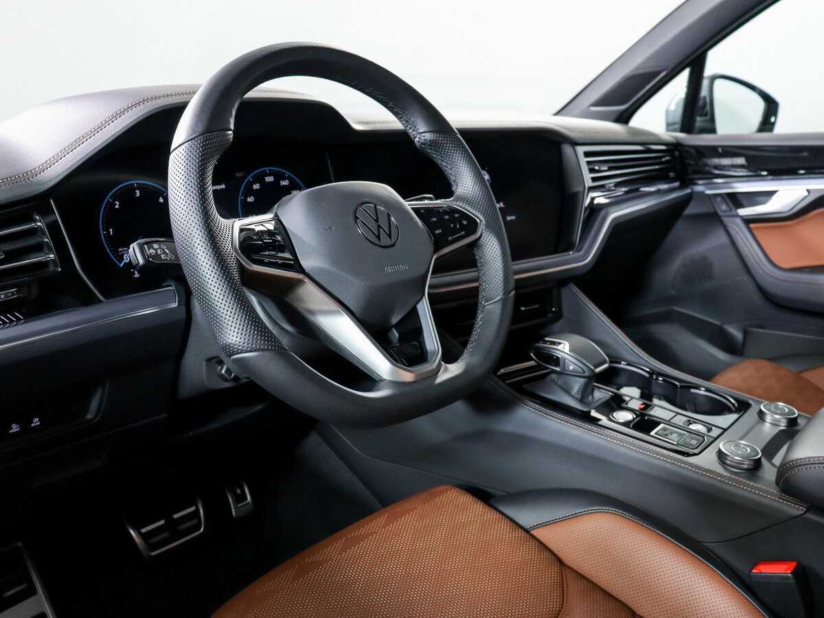 Volkswagen Touareg 2023 года с пробегом. Фото: #13