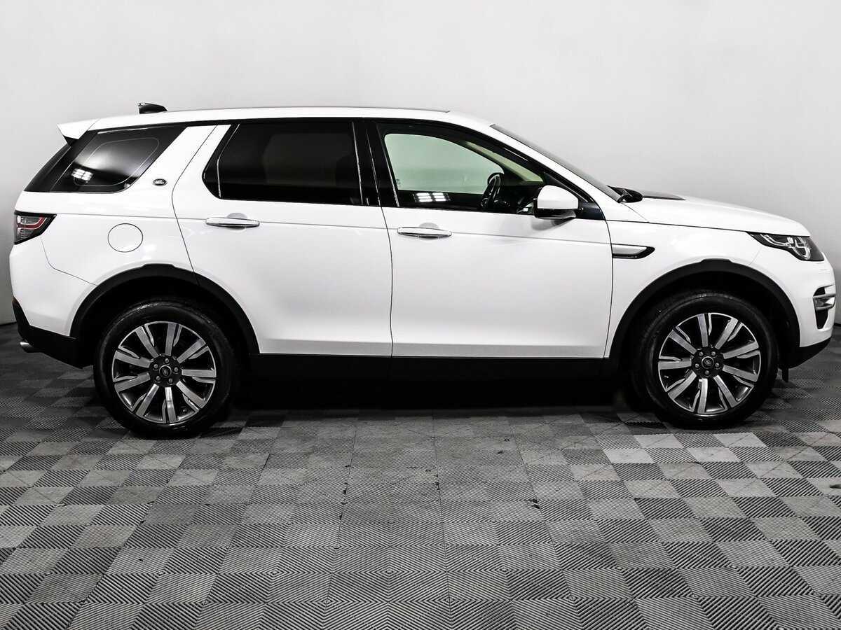 Land Rover Discovery Sport 2018 года с пробегом. Фото: #3