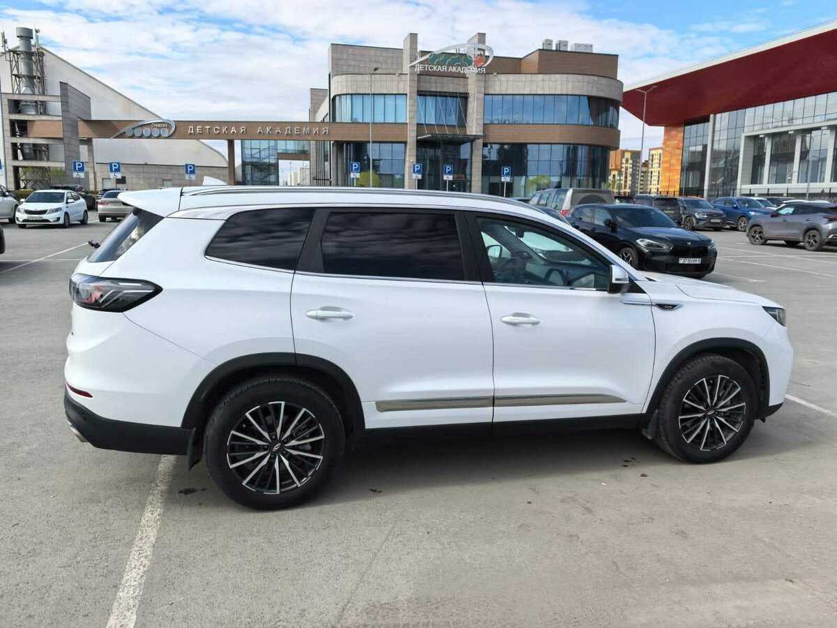 Chery Tiggo 8 Pro Max 2022 года с пробегом. Фото: #1