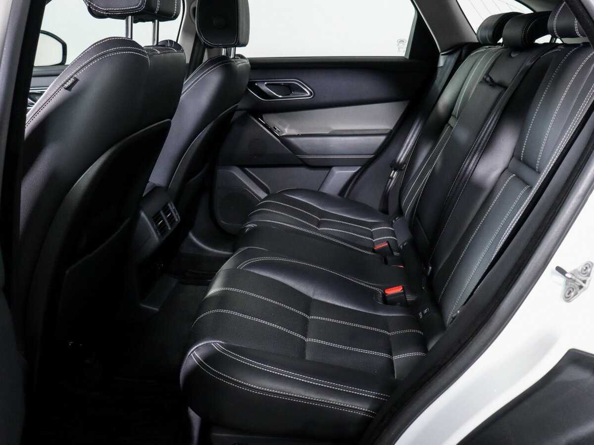 Land Rover Range Rover Velar 2017 года с пробегом. Фото: #6