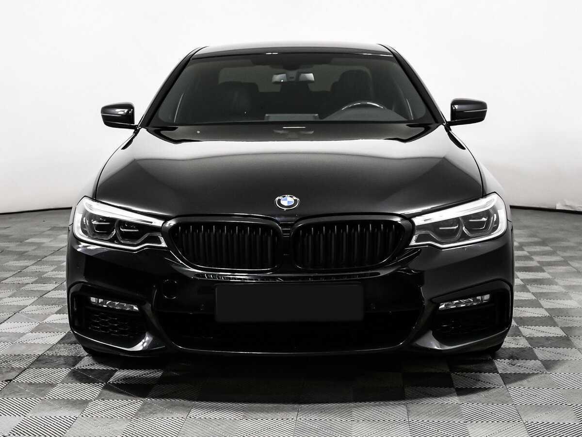 BMW 5 серии 2018 года с пробегом. Фото: #1