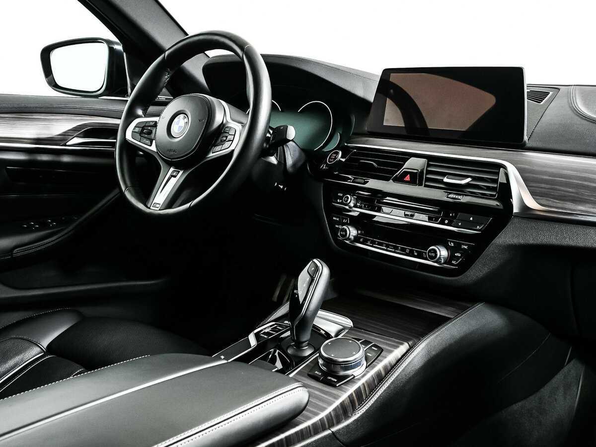 BMW 5 серии 2018 года с пробегом. Фото: #8