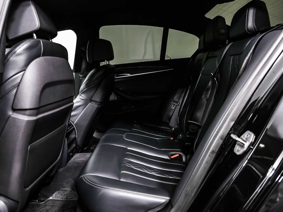 BMW 5 серии 2018 года с пробегом. Фото: #12