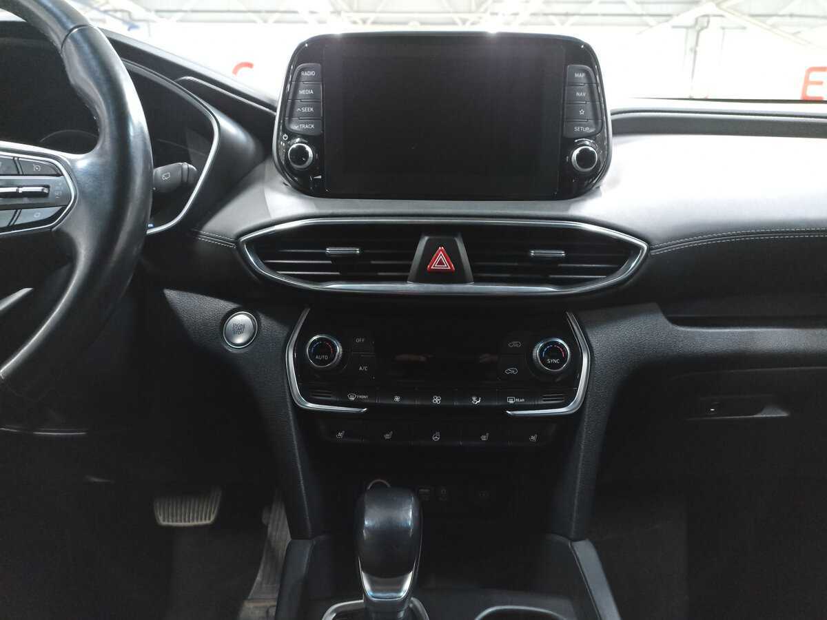 Hyundai Santa Fe 2018 года с пробегом. Фото: #14