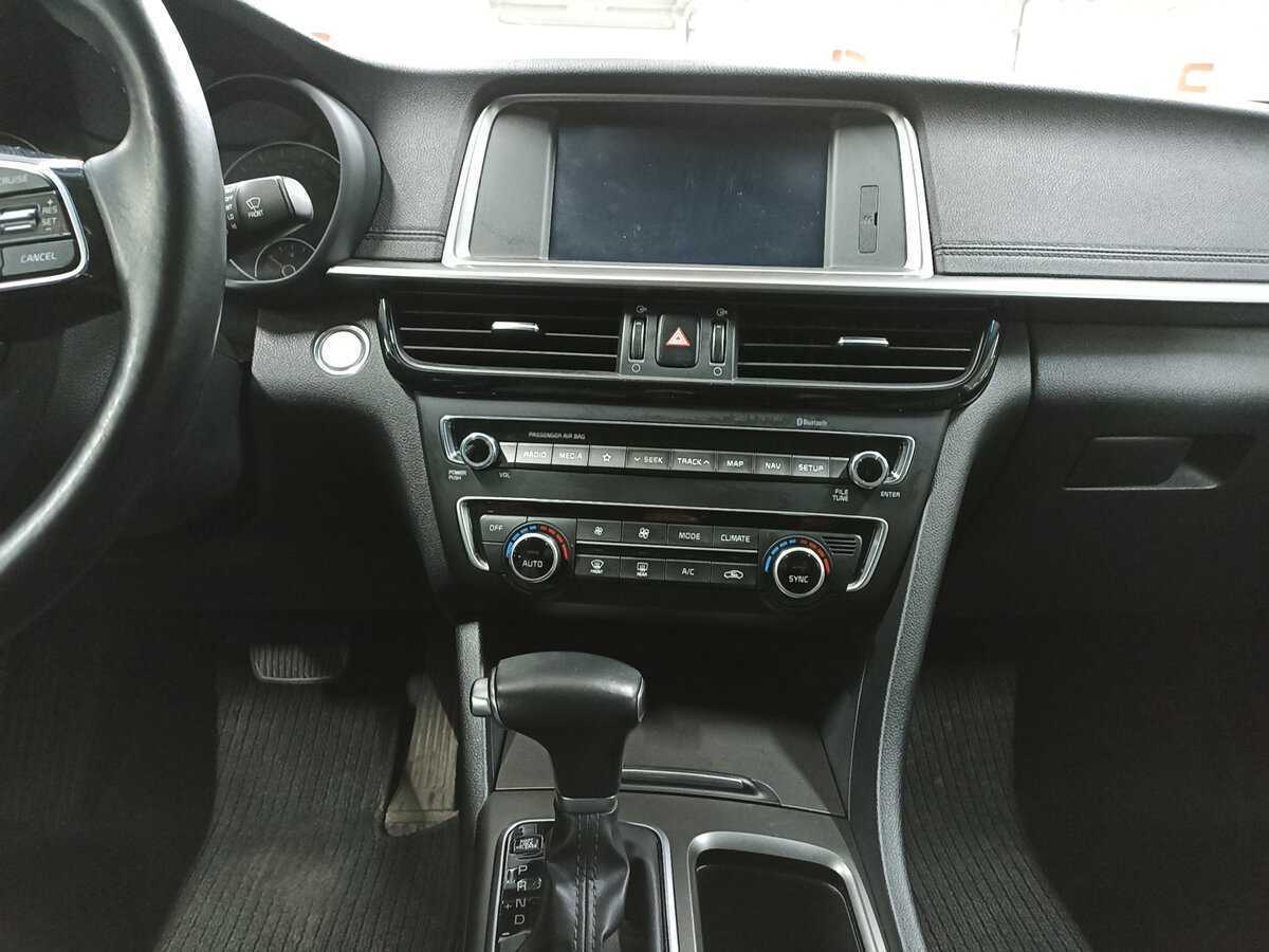 Kia K5 2019 года с пробегом. Фото: #14