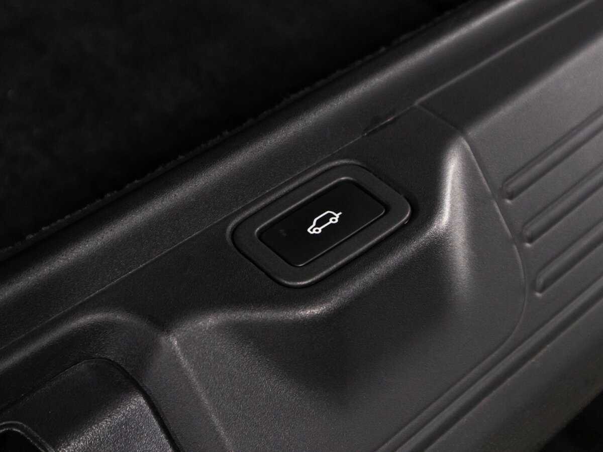Land Rover Range Rover 2019 года с пробегом. Фото: #14