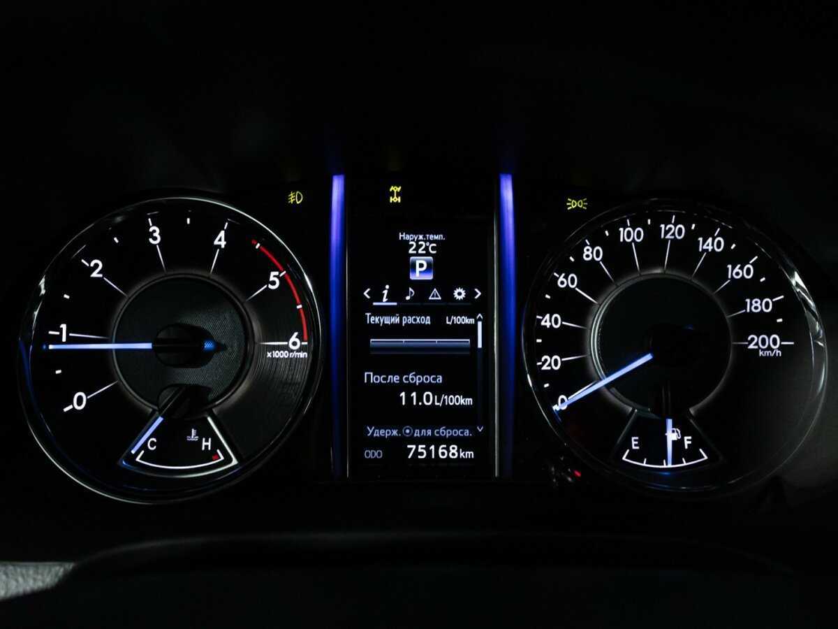 Toyota Fortuner 2017 года с пробегом. Фото: #11