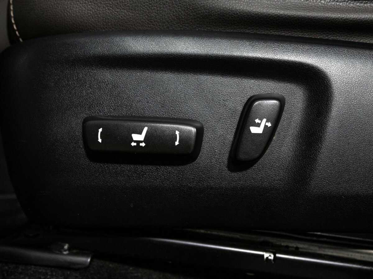 Toyota Fortuner 2017 года с пробегом. Фото: #16