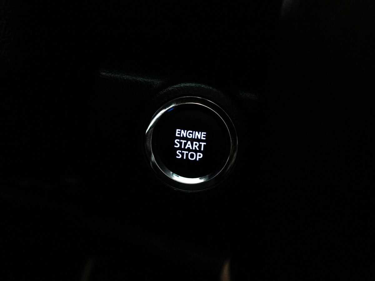 Toyota Fortuner 2017 года с пробегом. Фото: #18