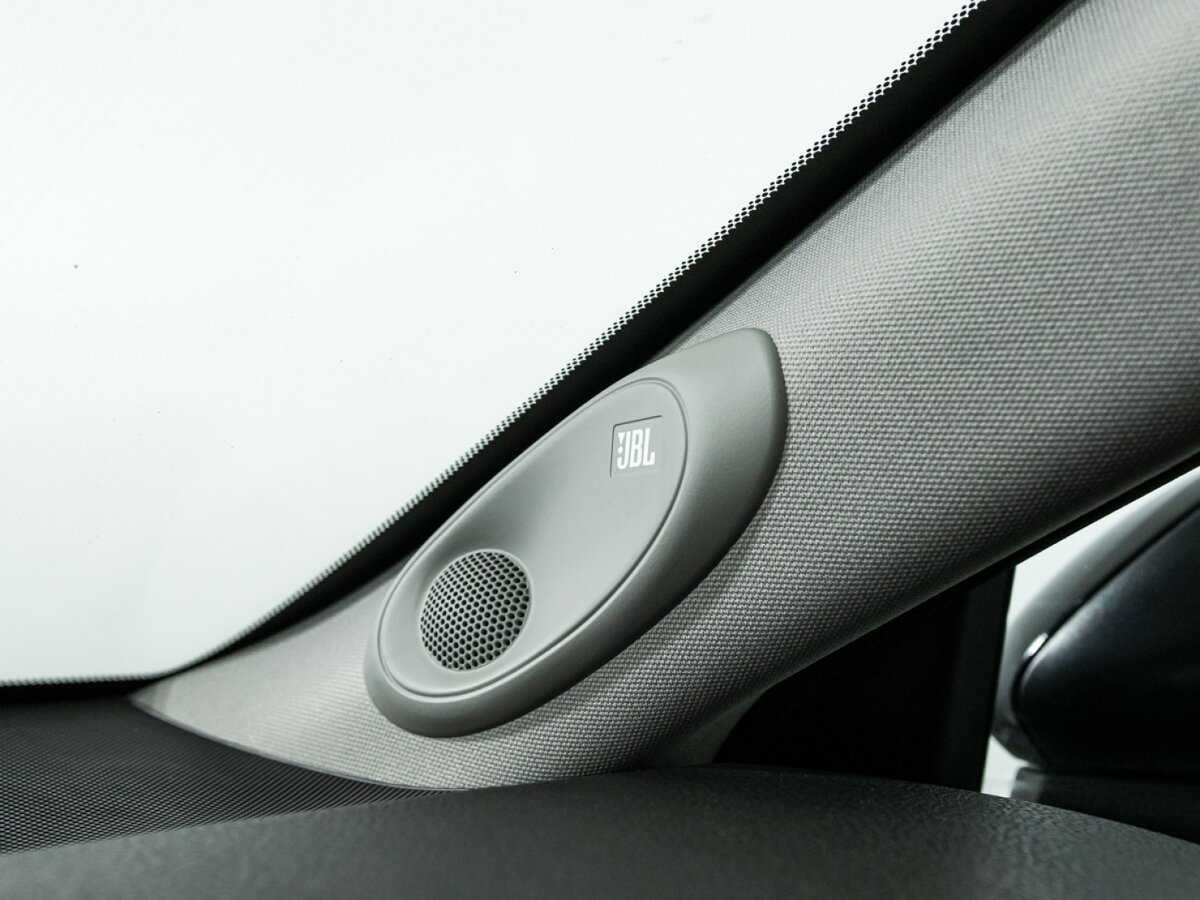 Toyota Camry 2021 года с пробегом. Фото: #19