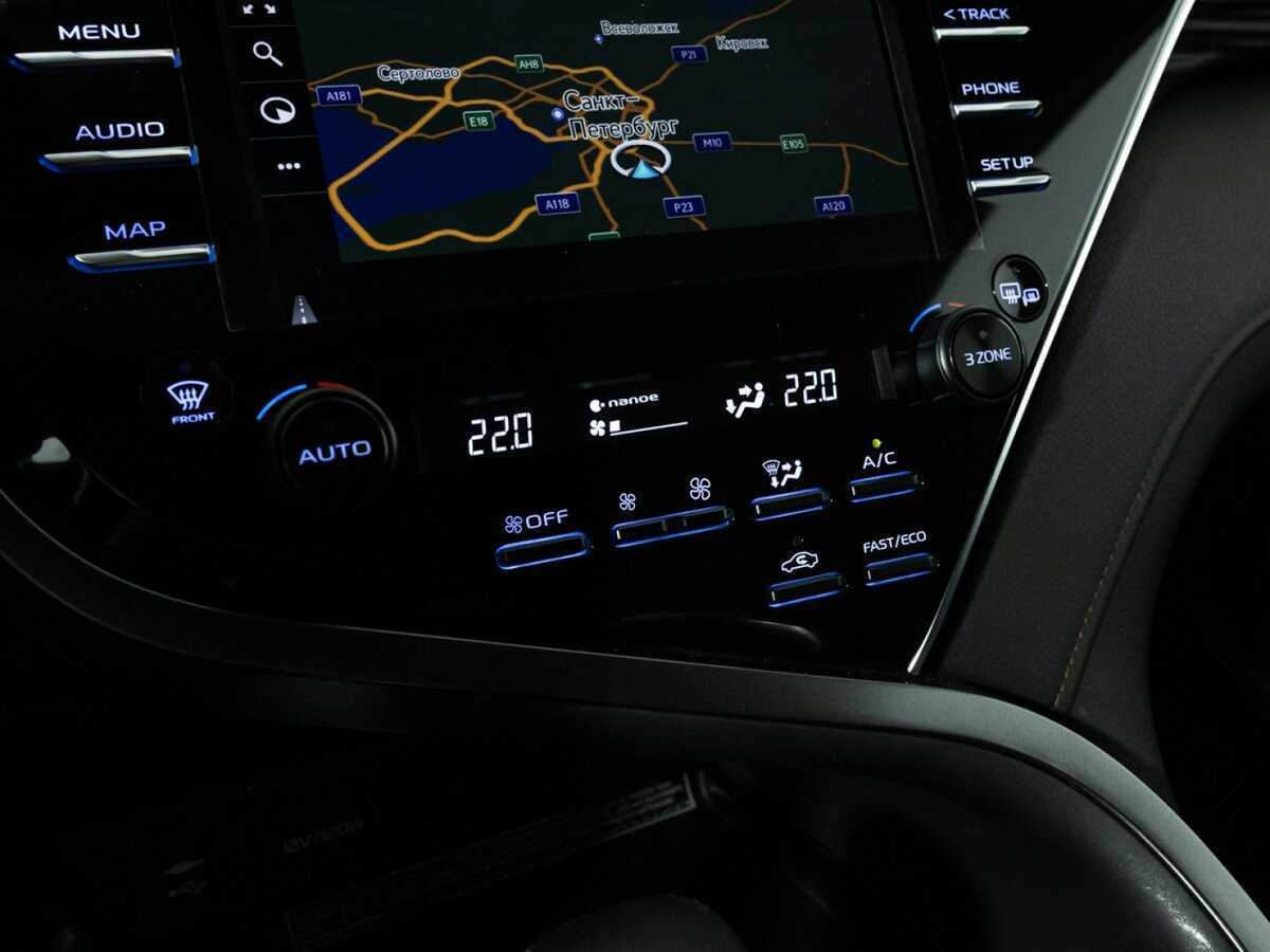 Toyota Camry 2020 года с пробегом. Фото: #14