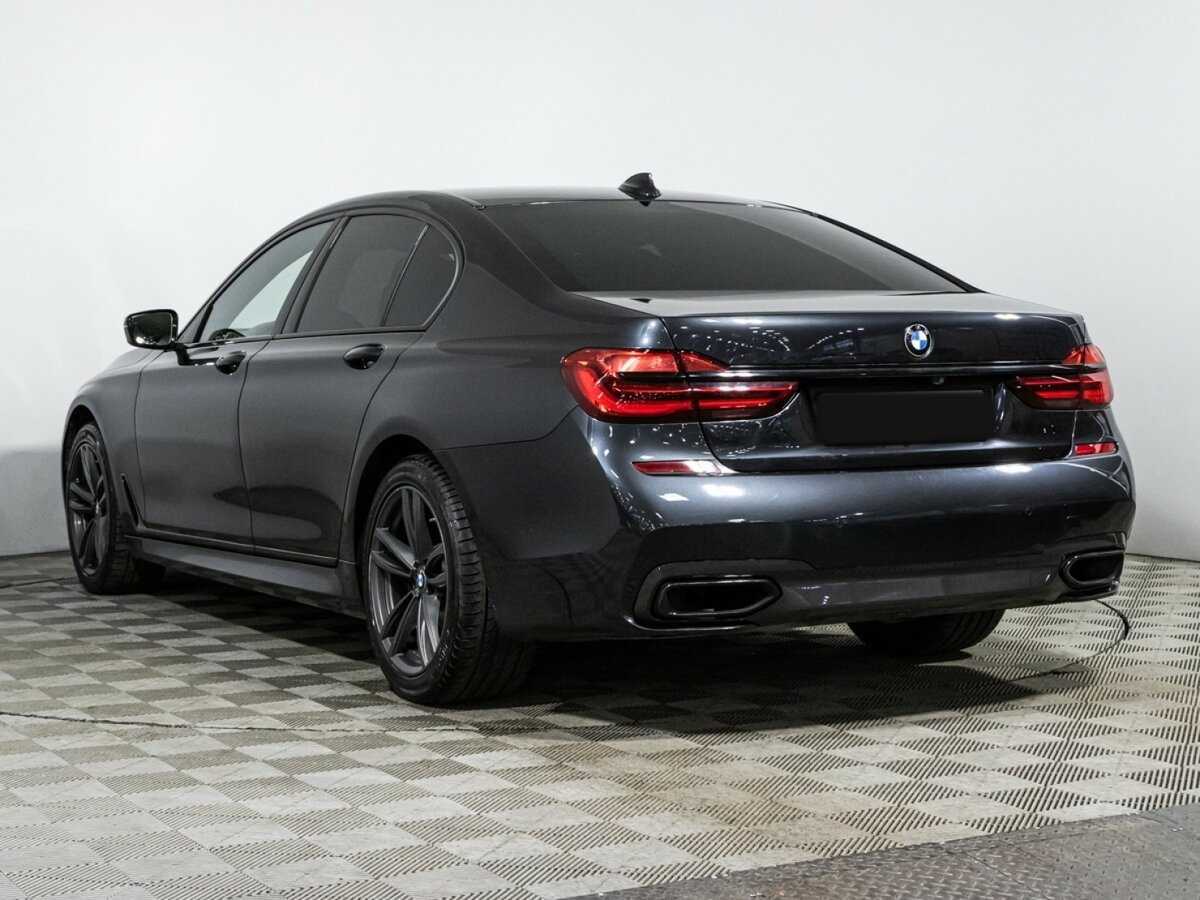 BMW 7 серии 2016 года с пробегом. Фото: #6