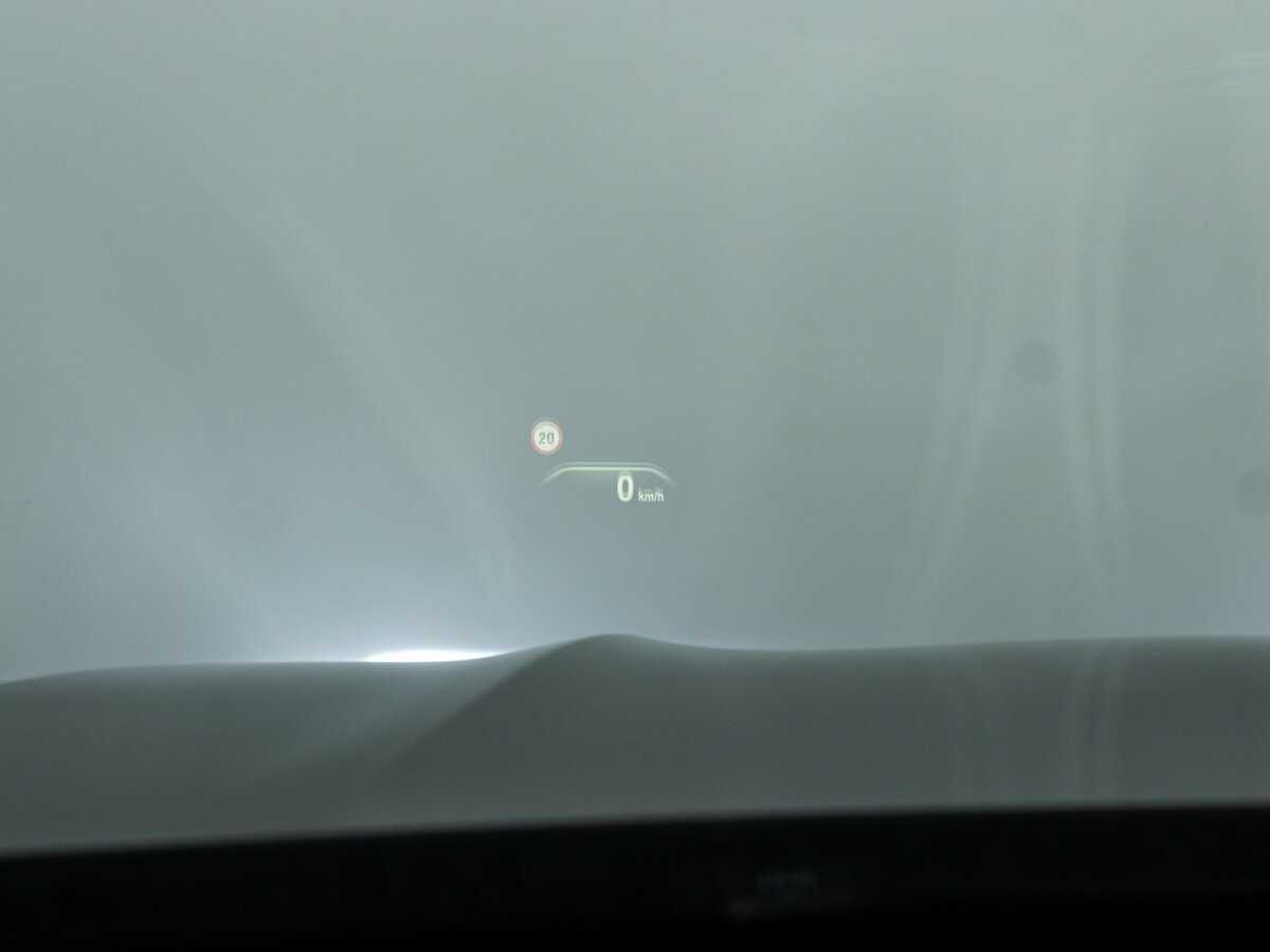 BMW 7 серии 2016 года с пробегом. Фото: #24