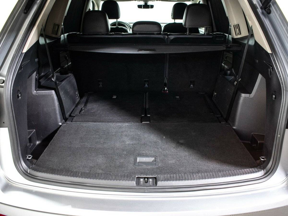 Volkswagen Teramont 2021 года с пробегом. Фото: #12