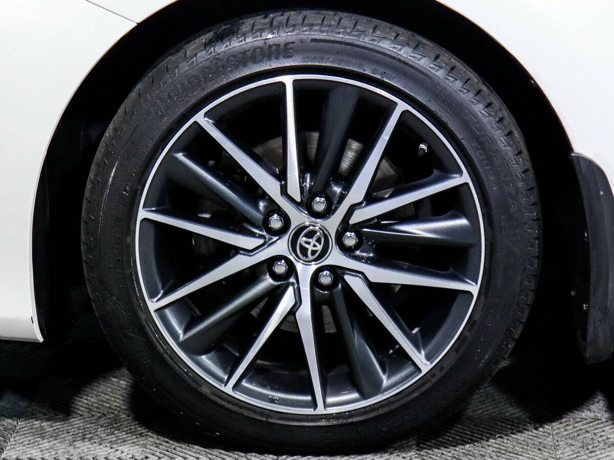 Toyota Camry 2021 года с пробегом. Фото: #11