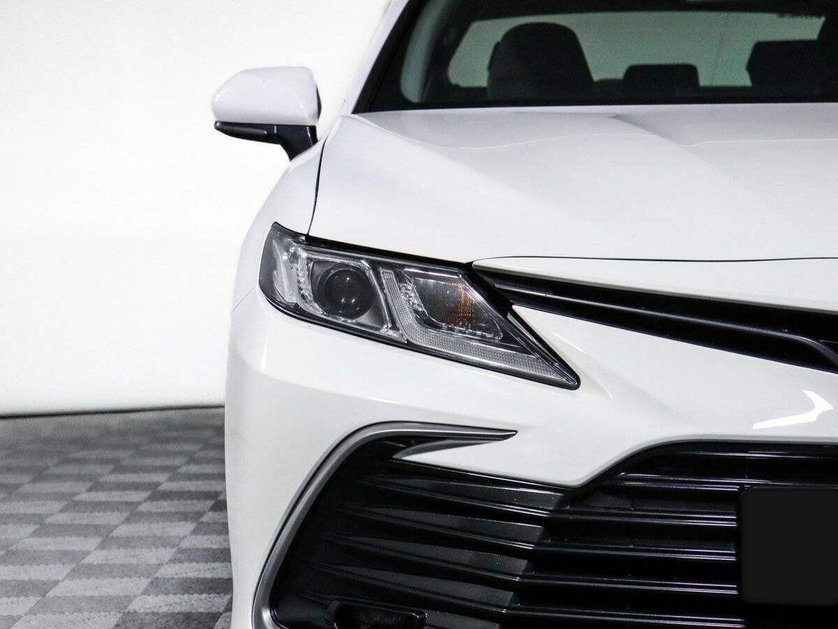 Toyota Camry 2021 года с пробегом. Фото: #14