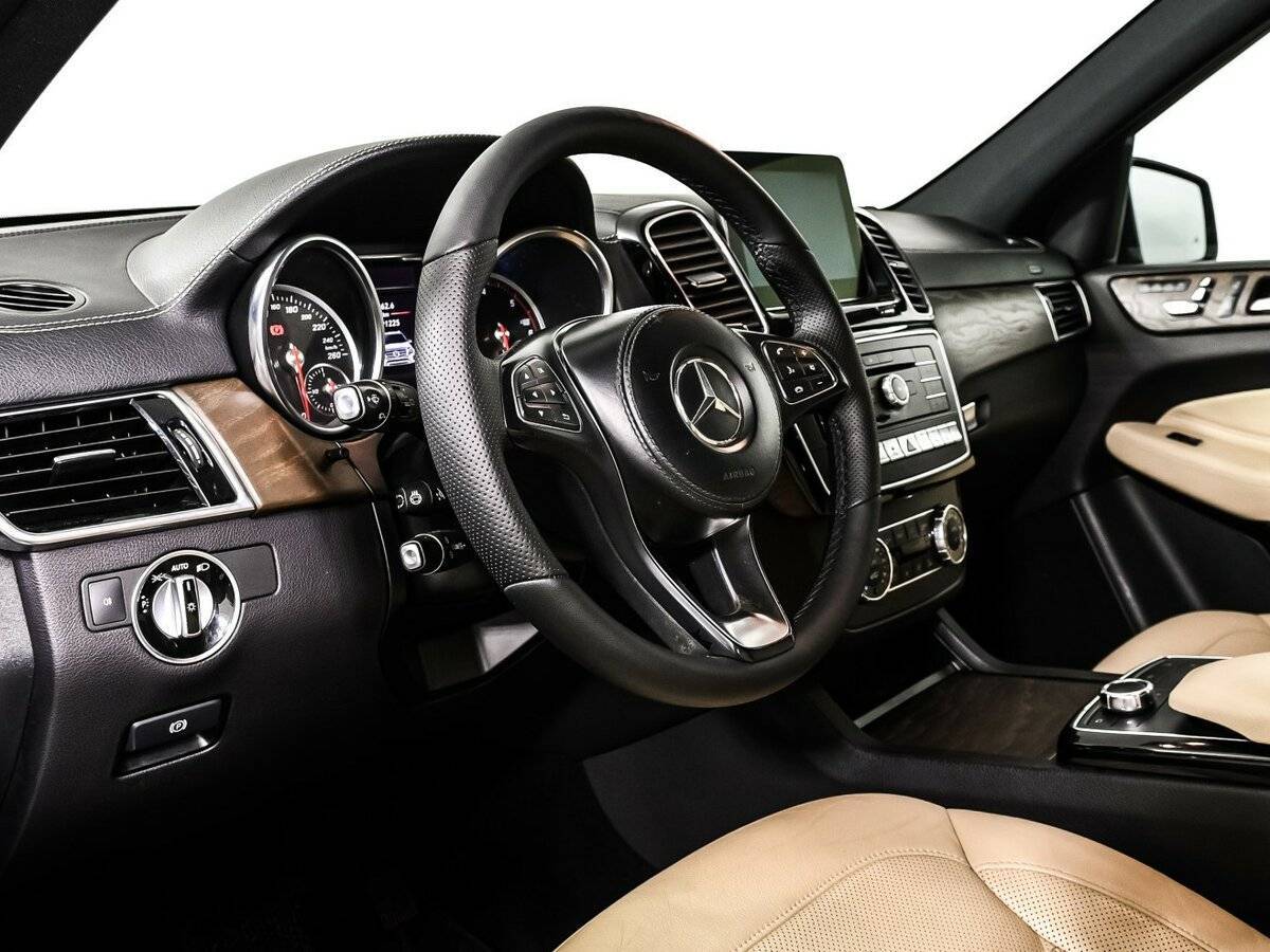 Mercedes-Benz GLS 2016 года с пробегом. Фото: #12