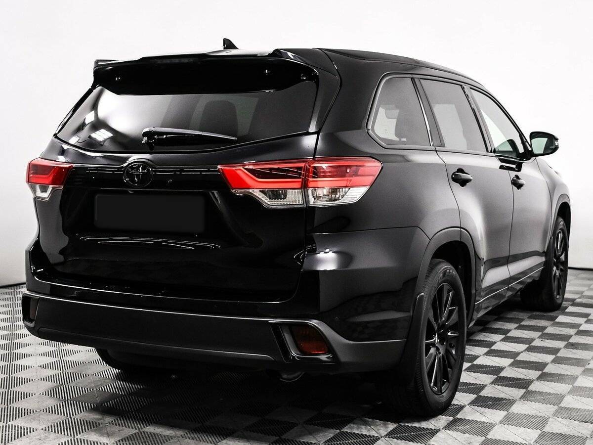Toyota Highlander 2019 года с пробегом. Фото: #4