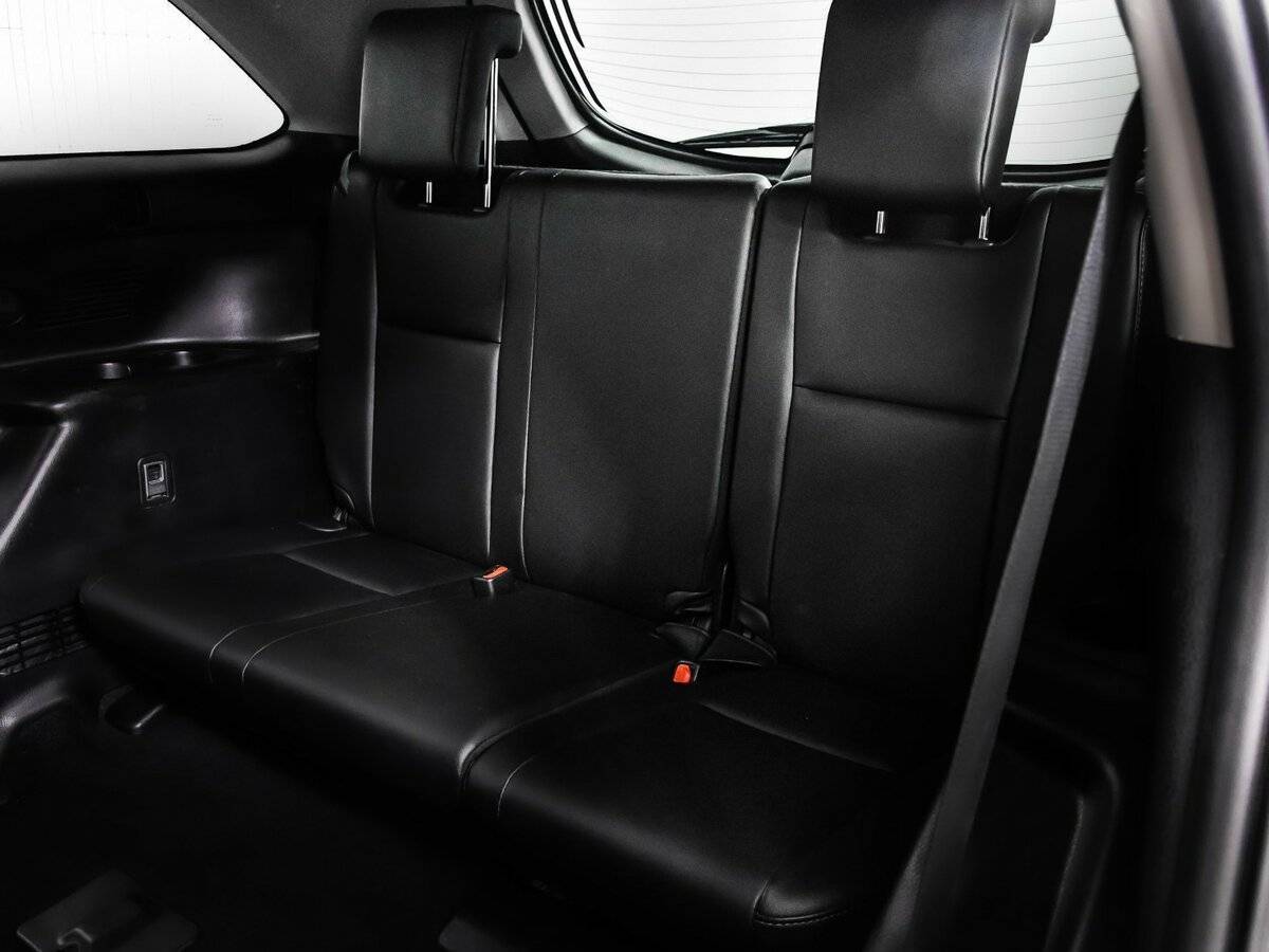 Toyota Highlander 2019 года с пробегом. Фото: #13