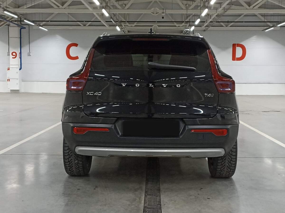 Volvo XC40 2021 года с пробегом. Фото: #5