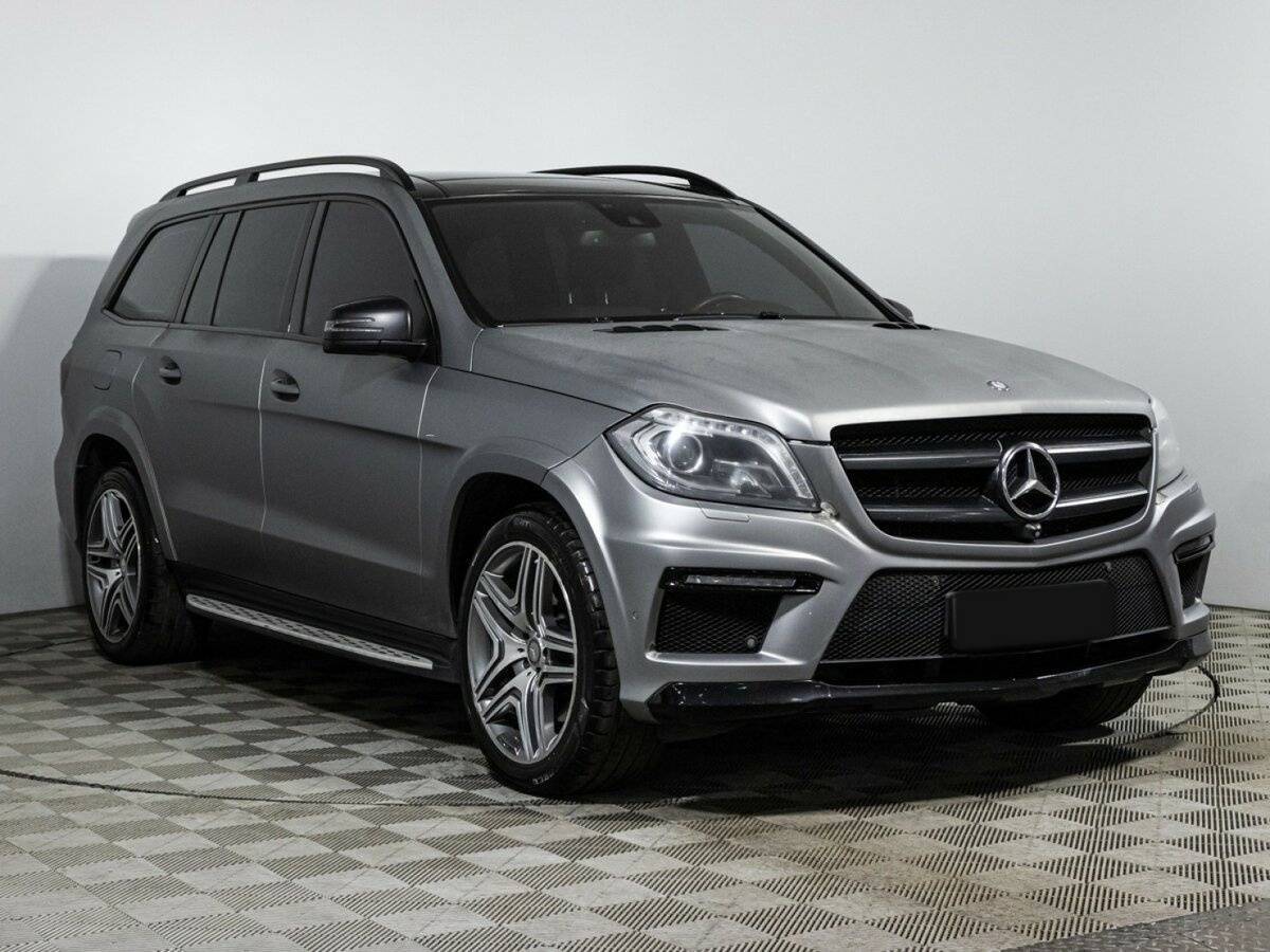 Mercedes-Benz GL-Класс 2015 года с пробегом. Фото: #2