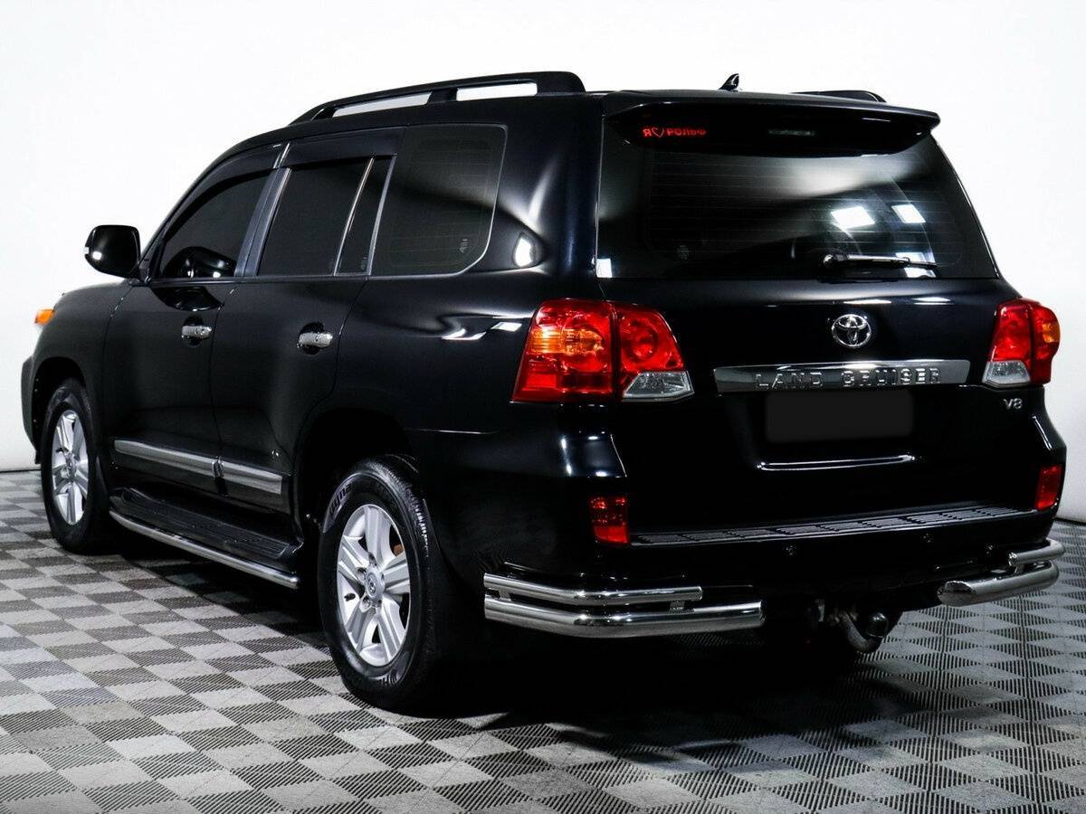 Toyota Land Cruiser 2013 года с пробегом. Фото: #6