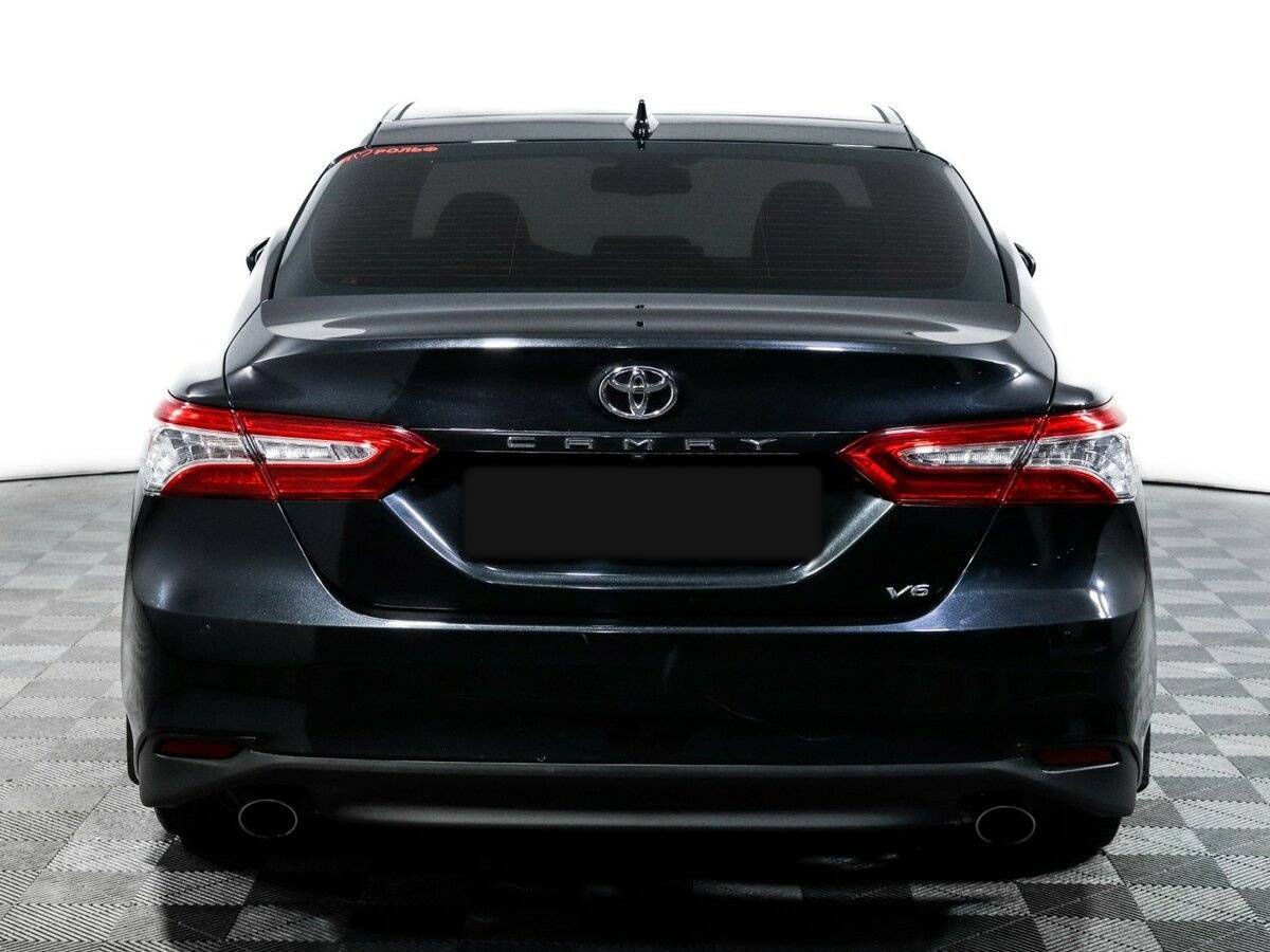 Toyota Camry 2023 года с пробегом. Фото: #5