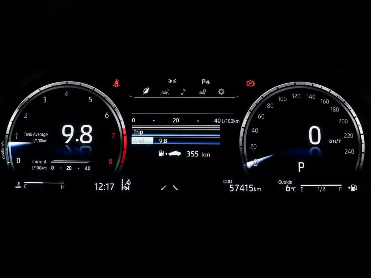 Toyota Camry 2023 года с пробегом. Фото: #10