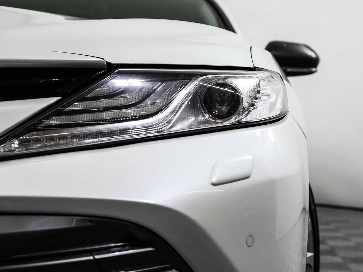 Toyota Camry 2020 года с пробегом. Фото: #15