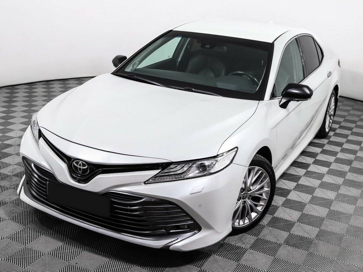Toyota Camry 2020 года с пробегом. Фото: #19