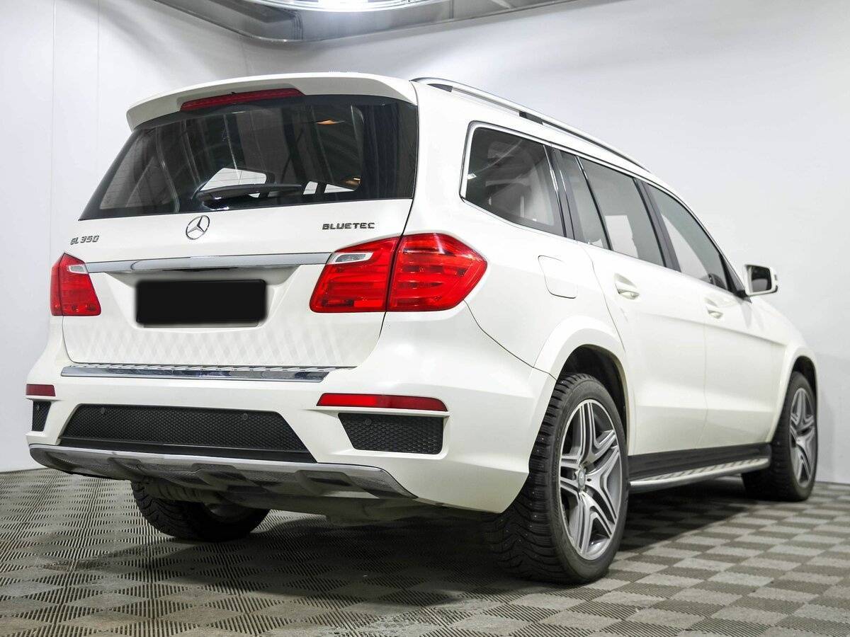 Mercedes-Benz GL-Класс 2015 года с пробегом. Фото: #3