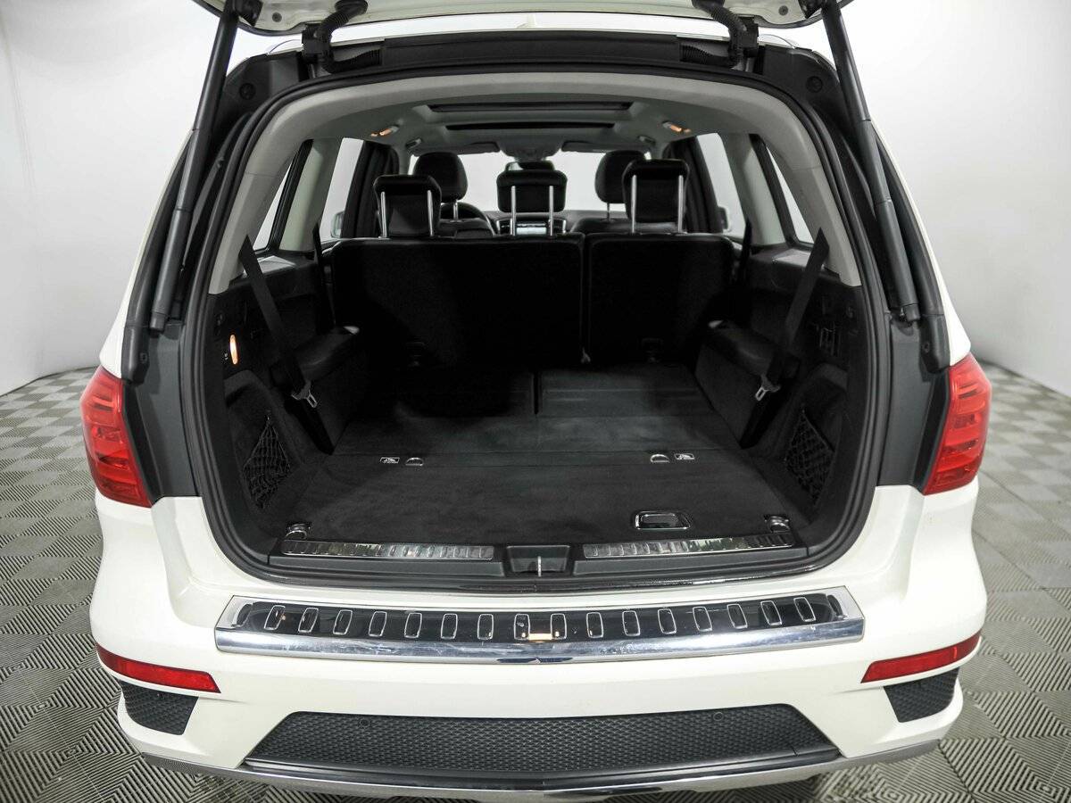 Mercedes-Benz GL-Класс 2015 года с пробегом. Фото: #21