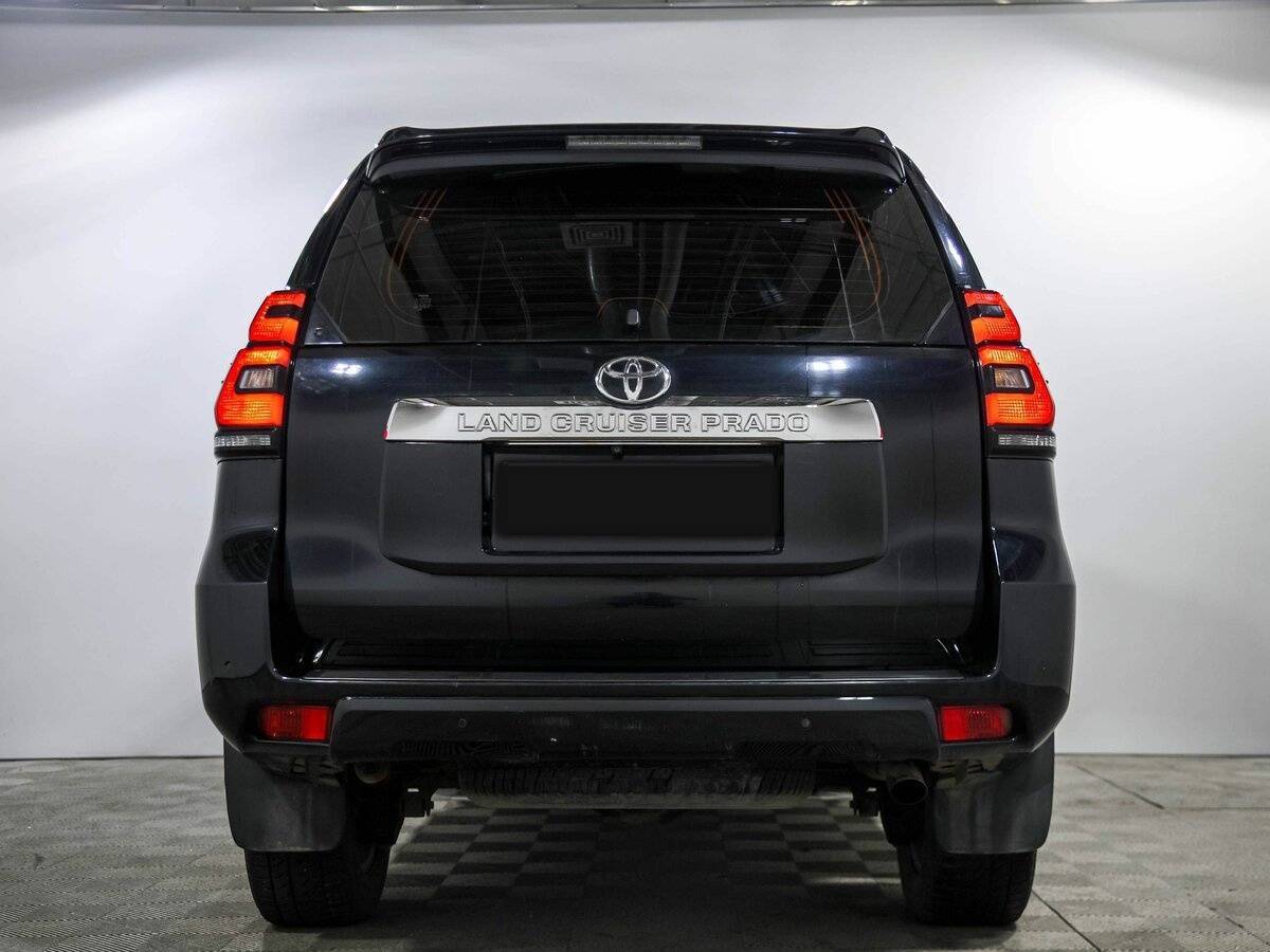 Toyota Land Cruiser Prado 2017 года с пробегом. Фото: #4