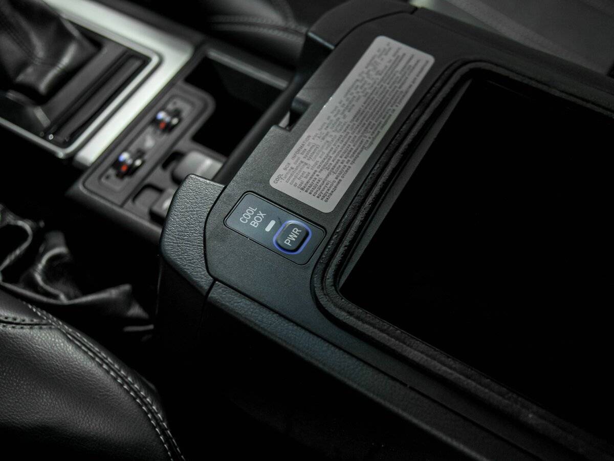 Toyota Land Cruiser Prado 2017 года с пробегом. Фото: #15